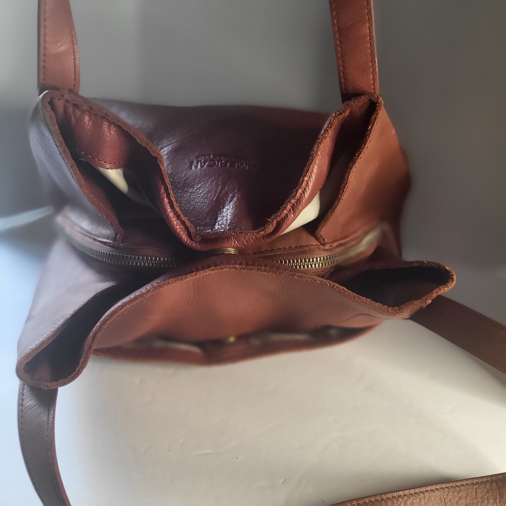 American Leather Co. Classic Brown Shoulder Bag - Picture 5 of 15